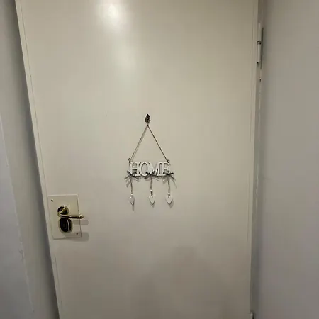 A Casa Di Noah * باري